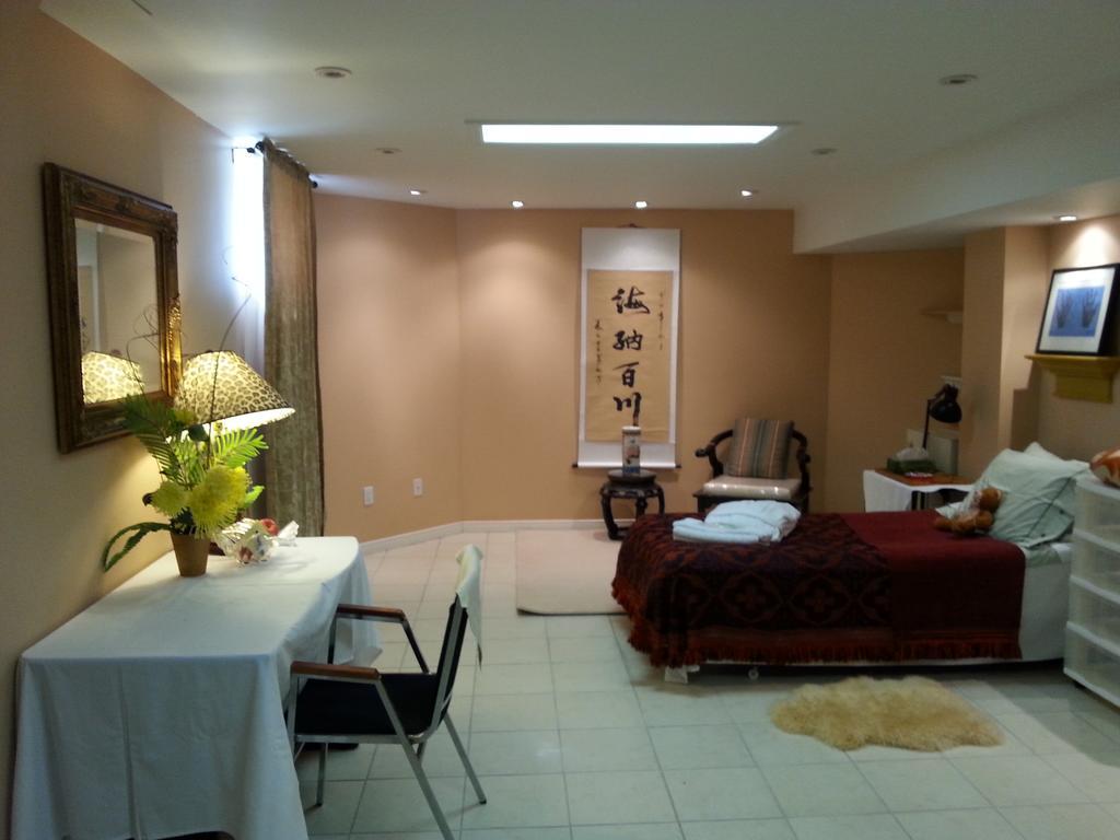 Maria'S Homestay Thornhill Exterior foto